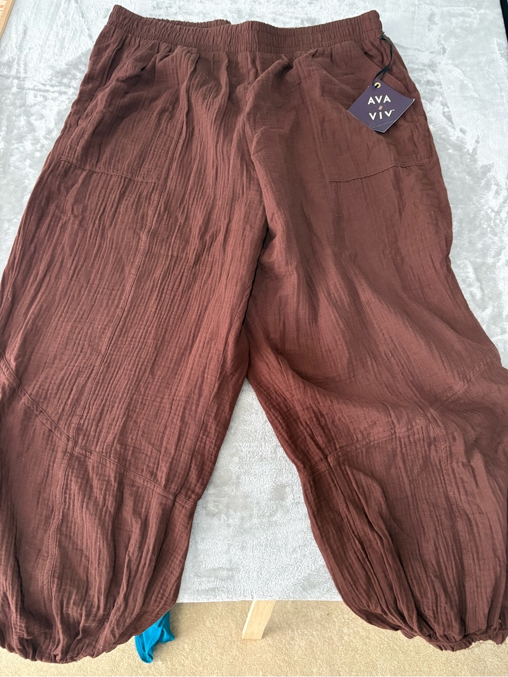 Ava & Viv Pull On Cuffed Balloon Pant Size 1X NWT and 100% Cotton - Picture 2 of 3